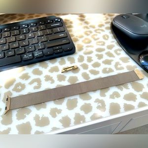 40mm Apple Gold Milanese Loop - Used